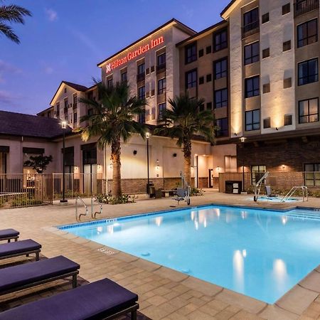 Hilton Garden Inn Pomona, Ca Bagian luar foto